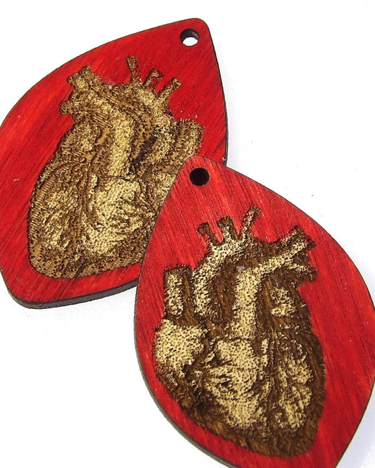Ohrringe in Form eines anatomischen Herzens: Lasergeschnittenes Holz, Valentinstagschmuck