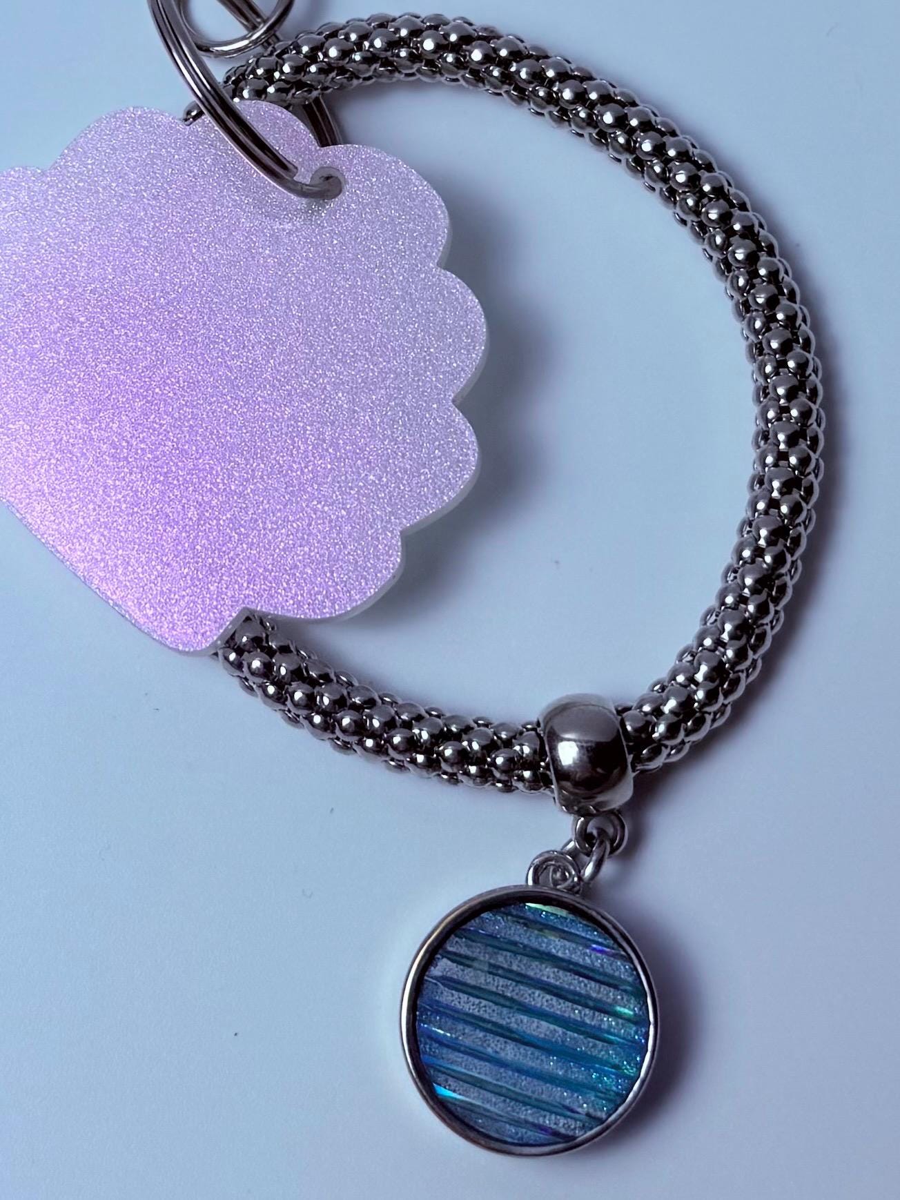 Holografischer Muschel-Taschenanhänger mit blauem Ozean-Anhänger, Küsten-Strandtaschen-Accessoire & Schlüsselanhänger-Geschenk