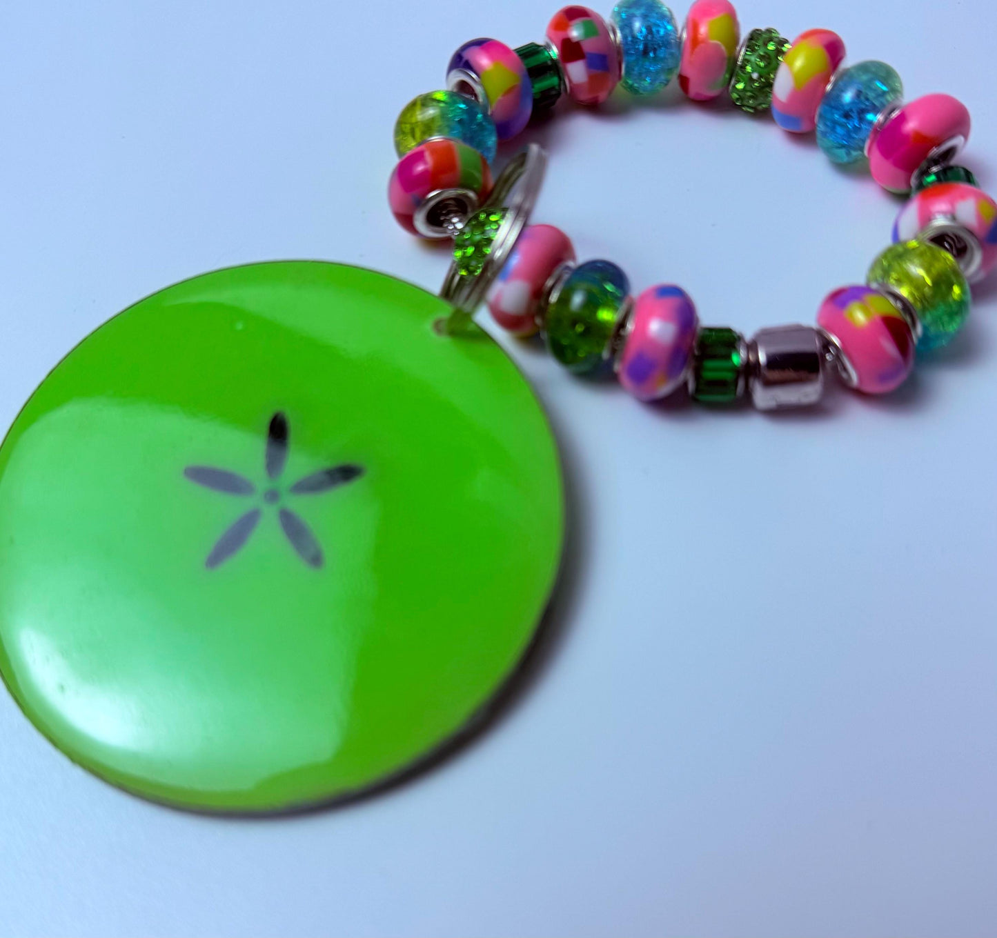 Neon Green Sand Dollar Keychain: Beaded Wood & Resin Beach Bag Charm