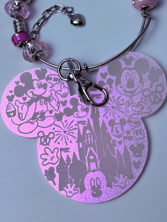 Von Disney inspirierter rosa Perlen-Taschenanhänger, handgefertigter Schlüsselanhänger mit Mickey- und Minnie-Anhängern, Glasperlen, niedliche Disney-Accessoires