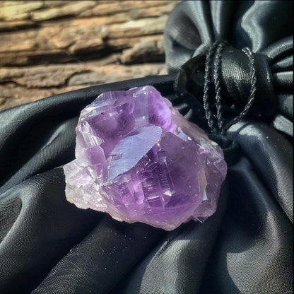 Crystal Mystery Teaser Bag | Winzige Steine | Hexentaschen-Kristalle | Kuratiertes Geschenk